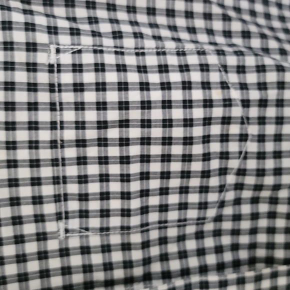 NYC Long sleeved black and white stripes shirt - Picture 5 of 5